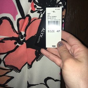 NWT Alyx size 4 petite floral dress.